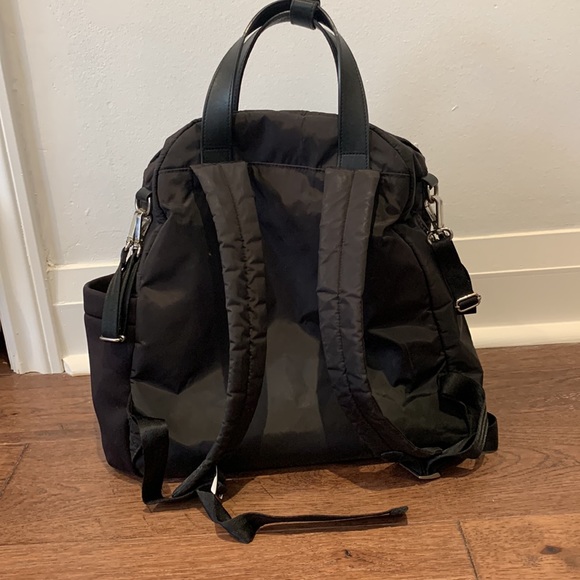 Skip Hop: Nolita Neoprene Diaper Backpack - Picture 4 of 12
